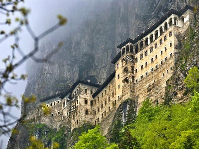 Uçaklı Karadeniz ve Batum Turu