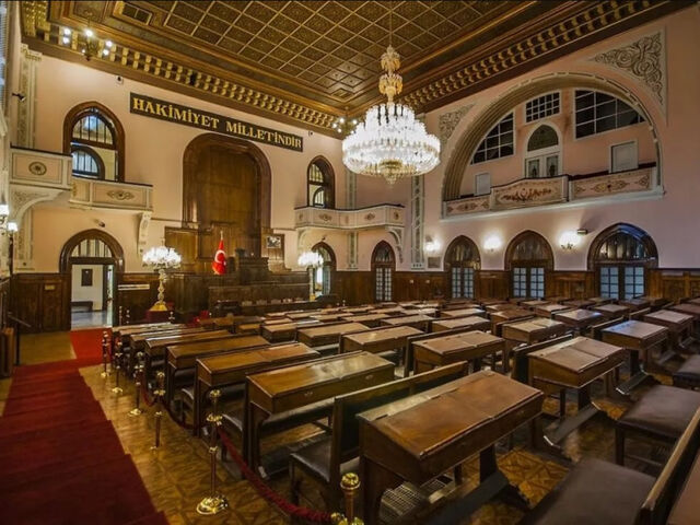 ESKİŞEHİR VE ANKARA TURU