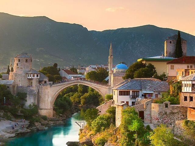 Uçaklı Büyük Balkan Turu (Ramazan Bayramı Özel)